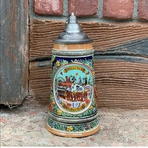 Beer Stein Oktoberfest Lidded Beer Mug by E.H.G. | .75 Liter